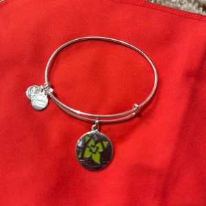 Alex and Ani Disney Aulani Beacelet